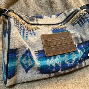 Pendleton Woolen Mills Travel Kit Mini Bag